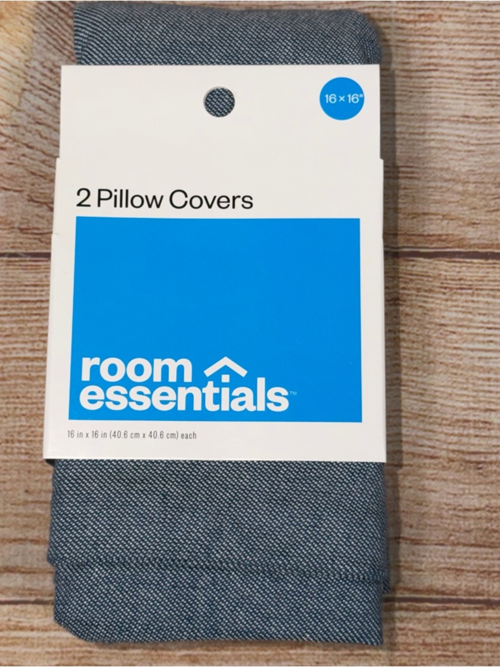 Room Essentials 2 Pillow Covers 16x16 New